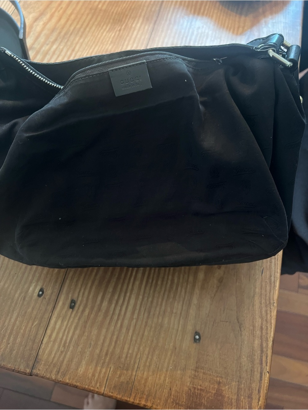 Gucci Black Leather Sukey Guccissima Shoulder Bag - Picture 9 of 11